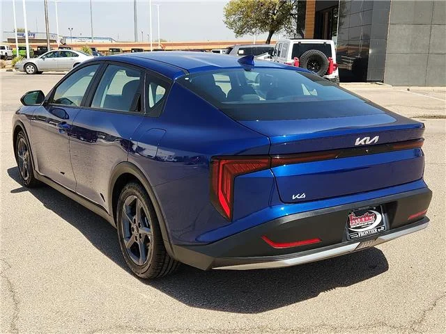 Used 2025 Blue KIA LX (IVT) image 3