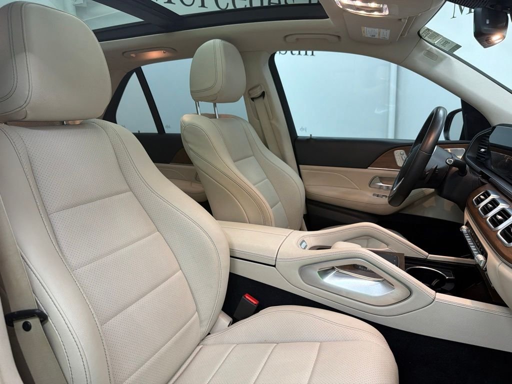 Certified Used 2022 Black Mercedes-Benz GLE 350 image 32
