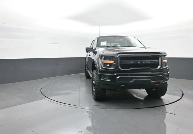 New 2026 Black Ford XLT image 2