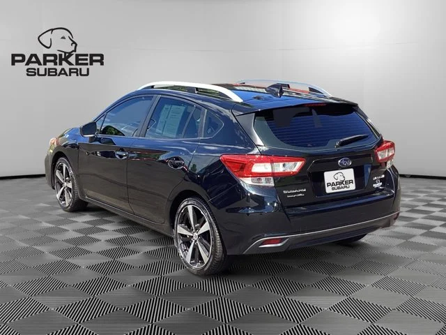 Used 2018 Crystal Black Silica Subaru Premium image 3