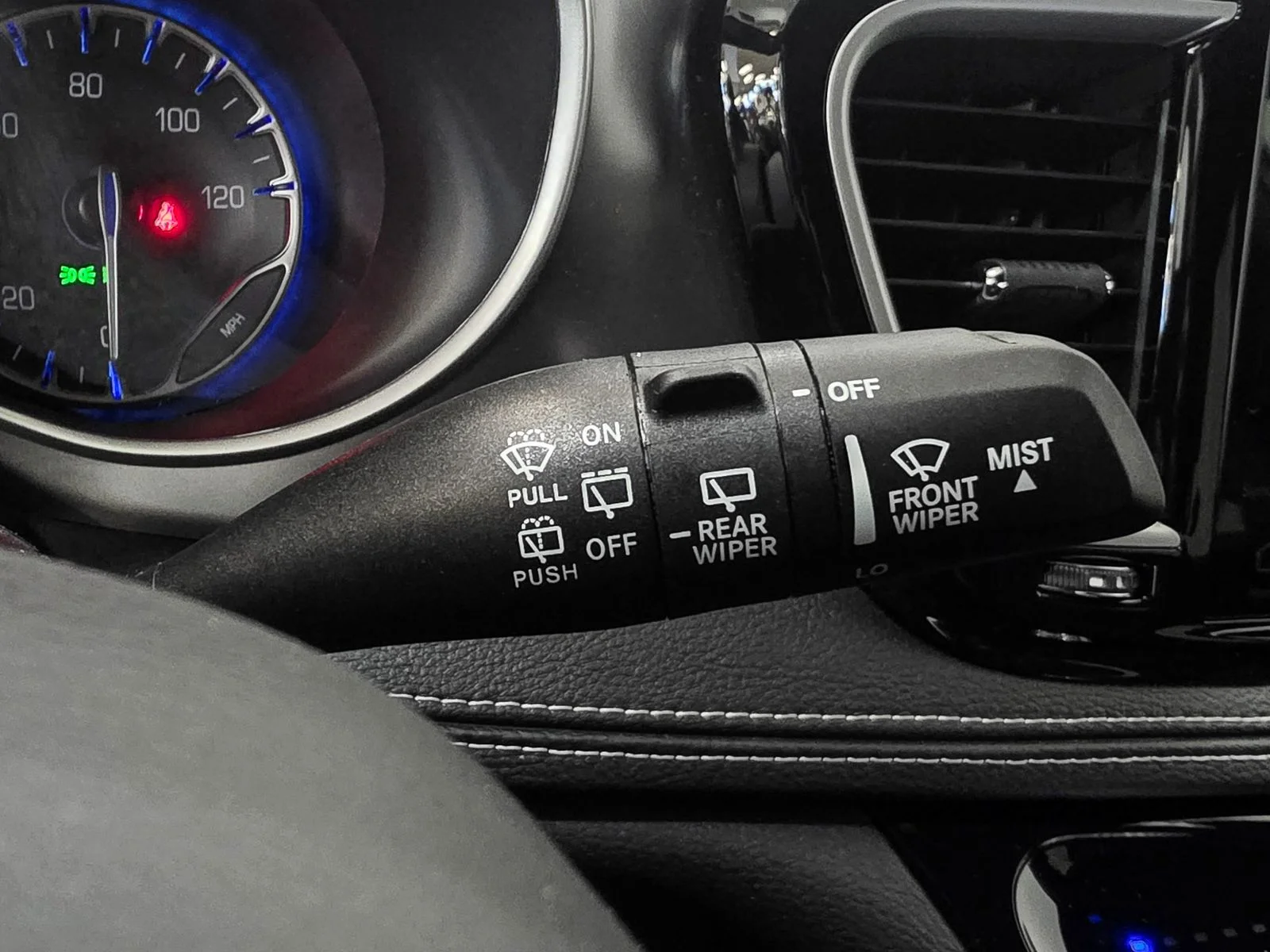 2026 Chrysler Pacifica Select - Photo 41