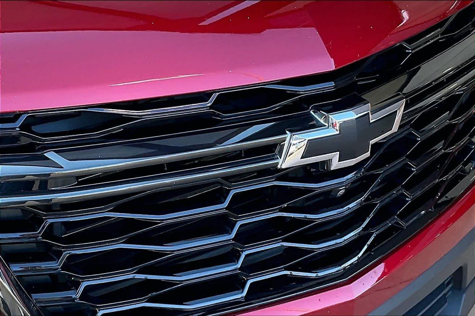 Used 2023 Radiant Red Tintcoat Chevrolet Premier image 29