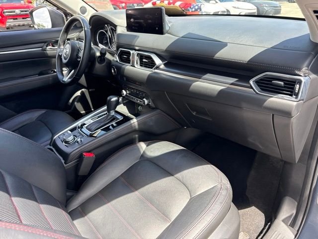 2025 Mazda CX-5 S Carbon Edition - Photo 15
