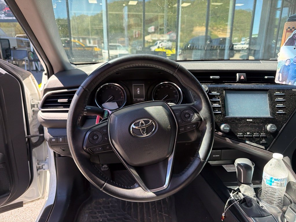 Used 2020 White Toyota SE Nightshade image 5