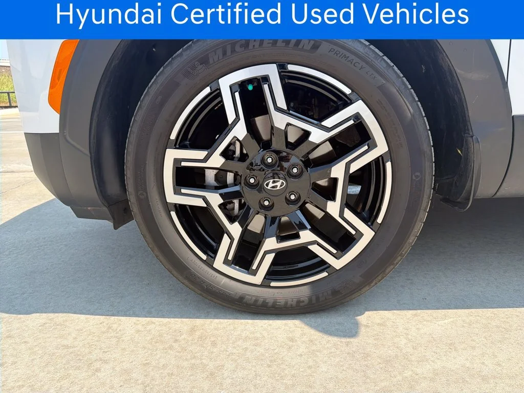 Certified Pre-Owned 2025 Hyundai Santa Cruz Limited