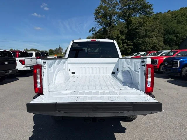 New 2027 Oxford White Ford F-350® XL image 51