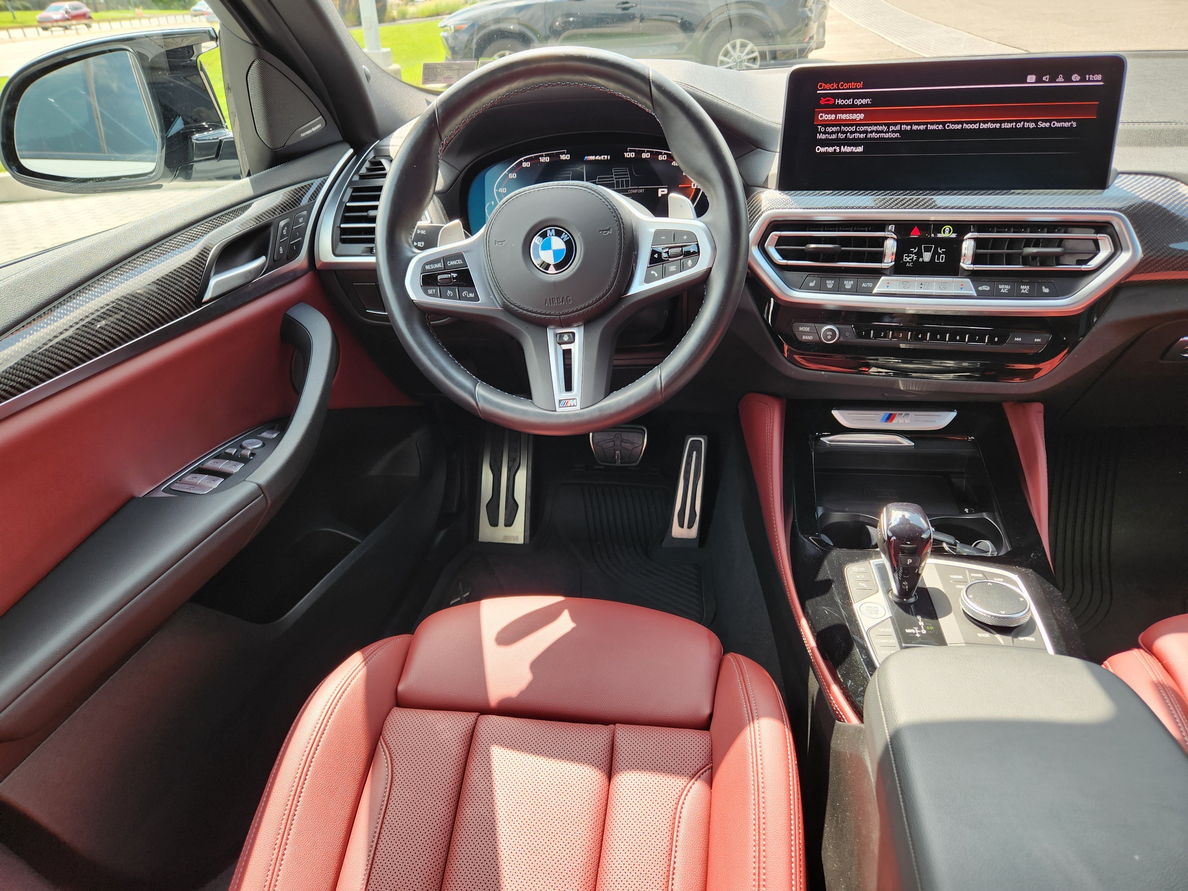 Used 2024  BMW  image 13