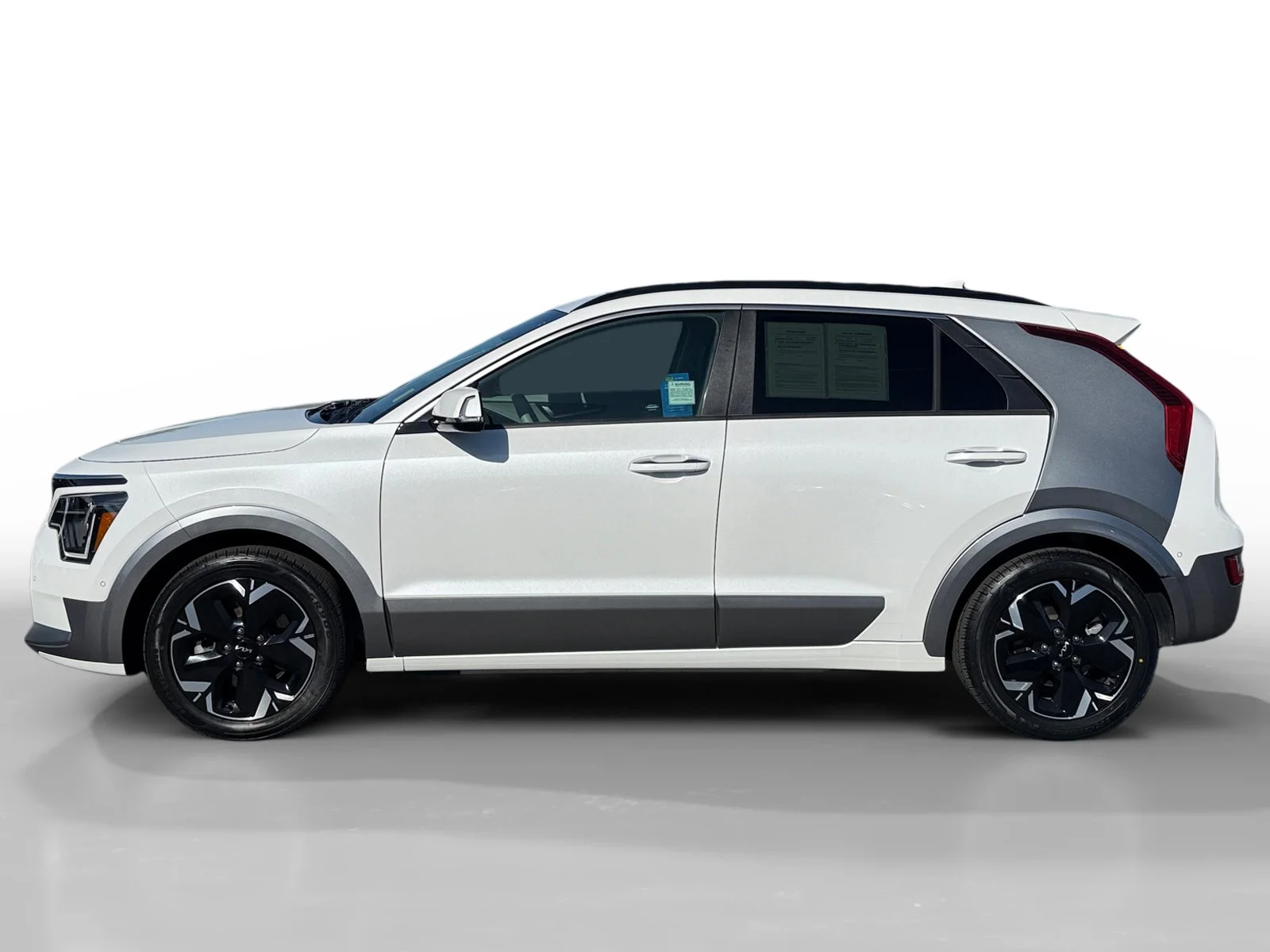 Used 2023 Kia Niro Wave with VIN KNDCT3L17P5015599 for sale in San Jose, CA