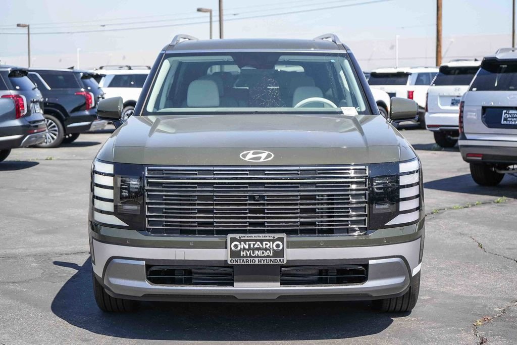 New 2026 Silver Hyundai SEL Premium image 3
