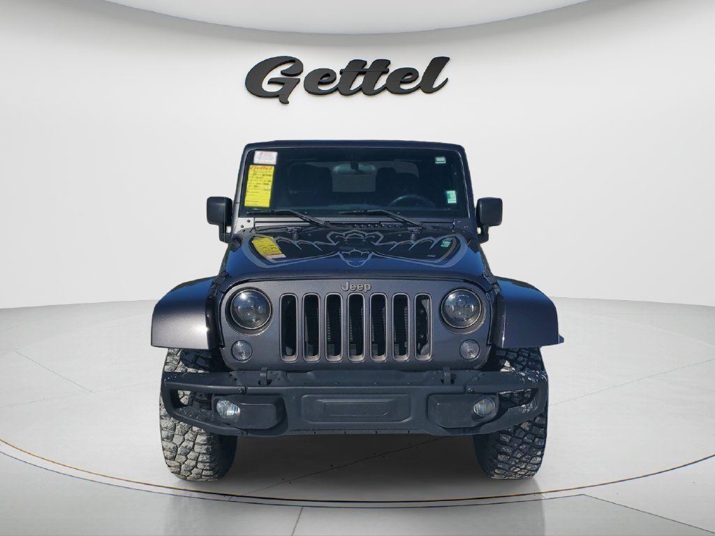 Used 2018 Gray Jeep Sport image 2