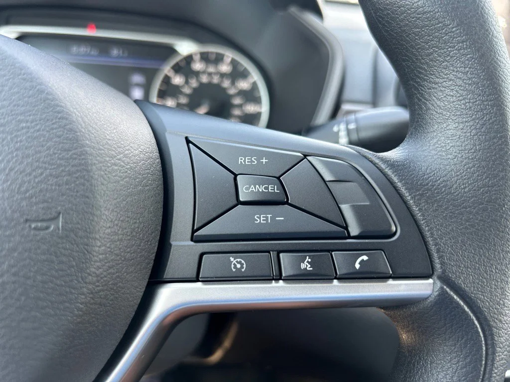 2025 Nissan Altima SV - Photo 9