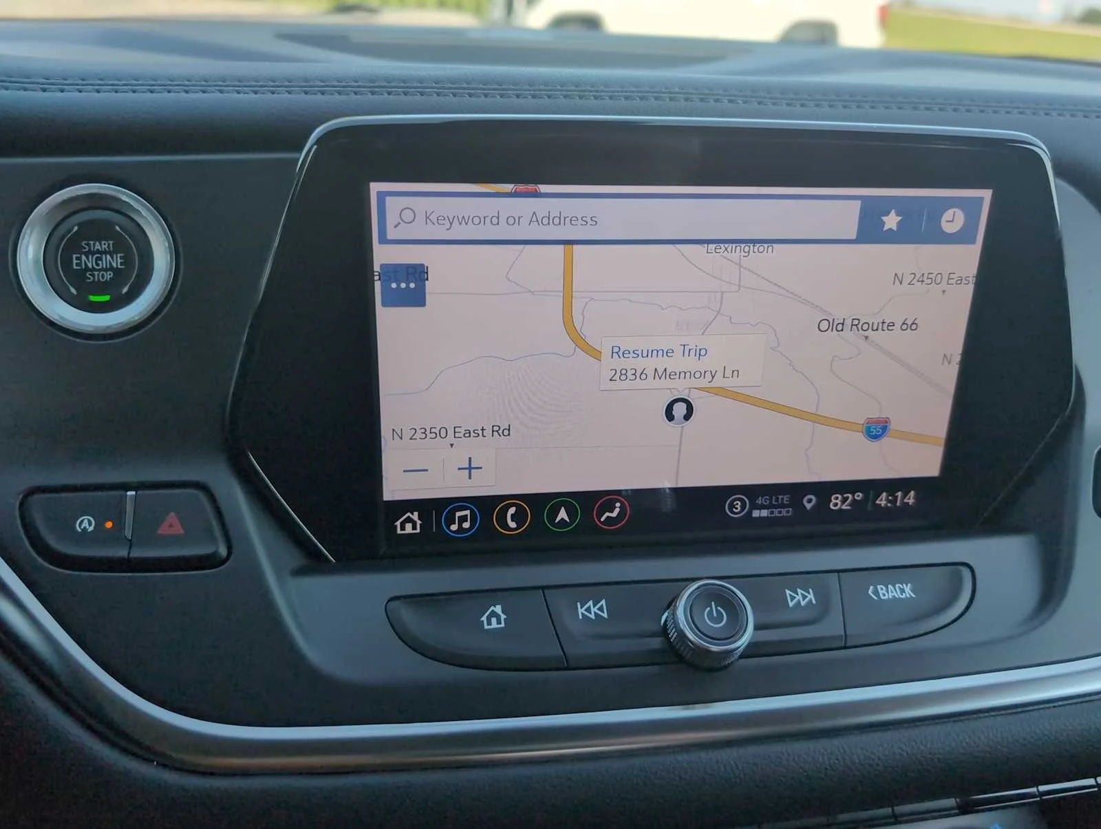 Used 2022 SUMMIT WHITE Chevrolet LT image 14