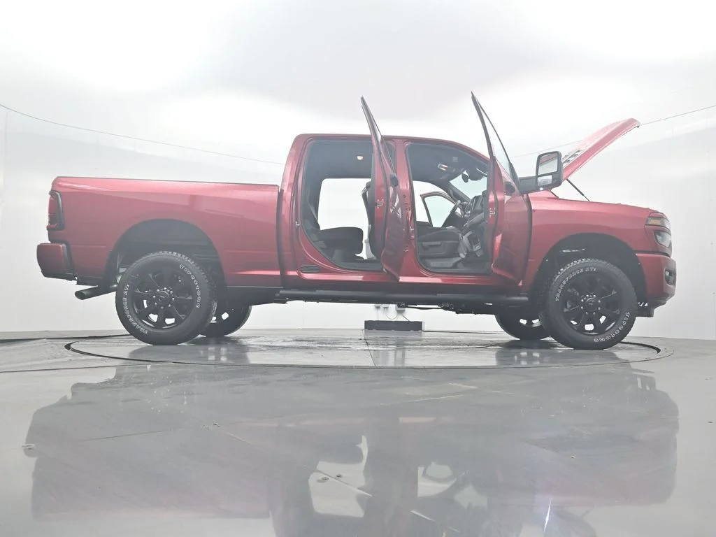 New 2026 Molten Red Pearl-Coat Exterior Paint RAM  image 47