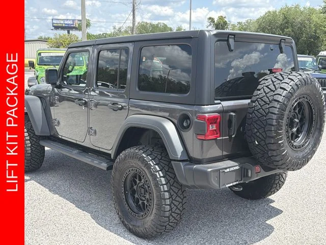 New 2026 Granite Crystal Metallic Clear-Coat Exterior Paint Jeep Sport S image 6