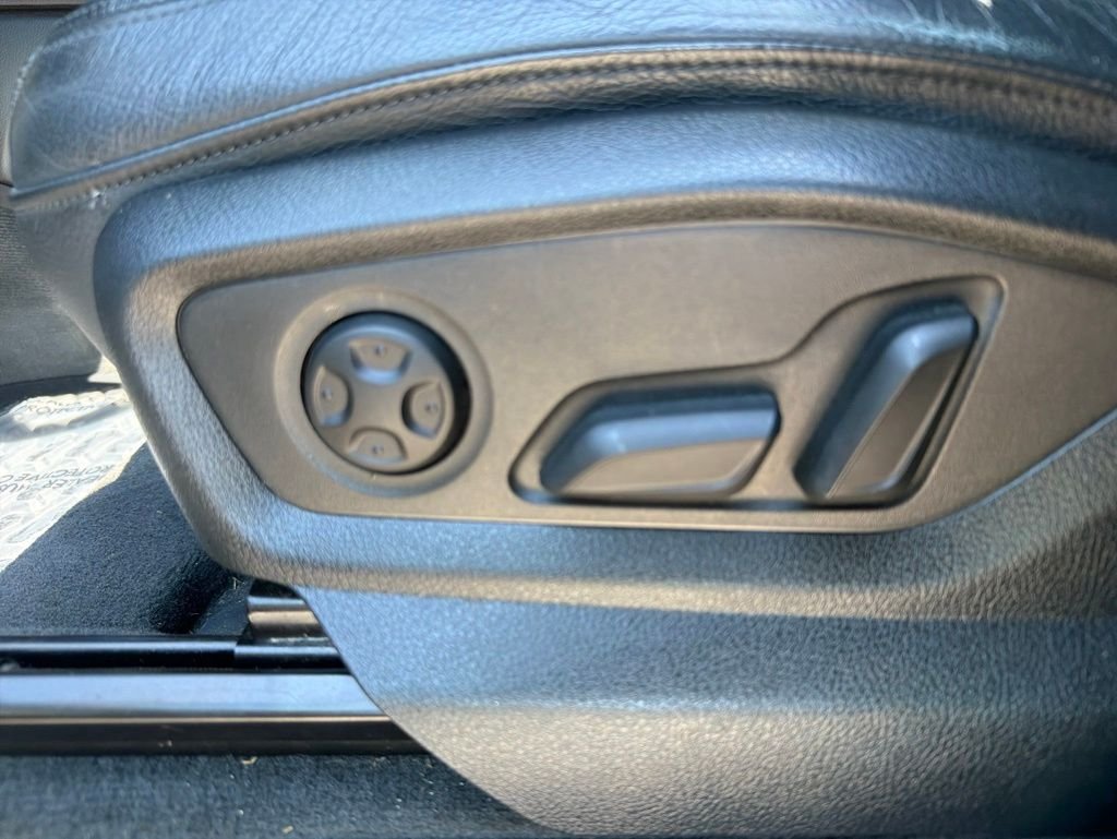 Used 2018  Audi 3.0T Prestige image 12