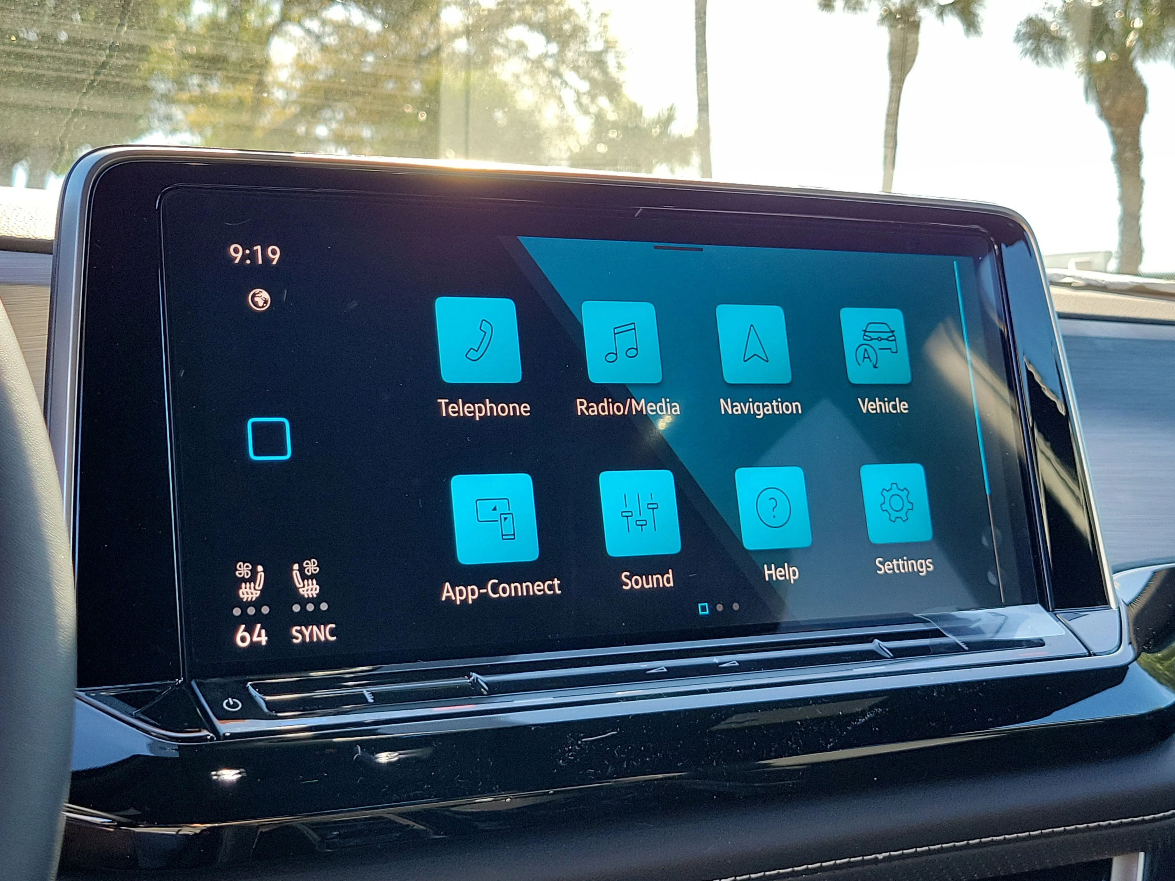 New 2026 Gray Volkswagen 2.0T SE w/Technology image 28