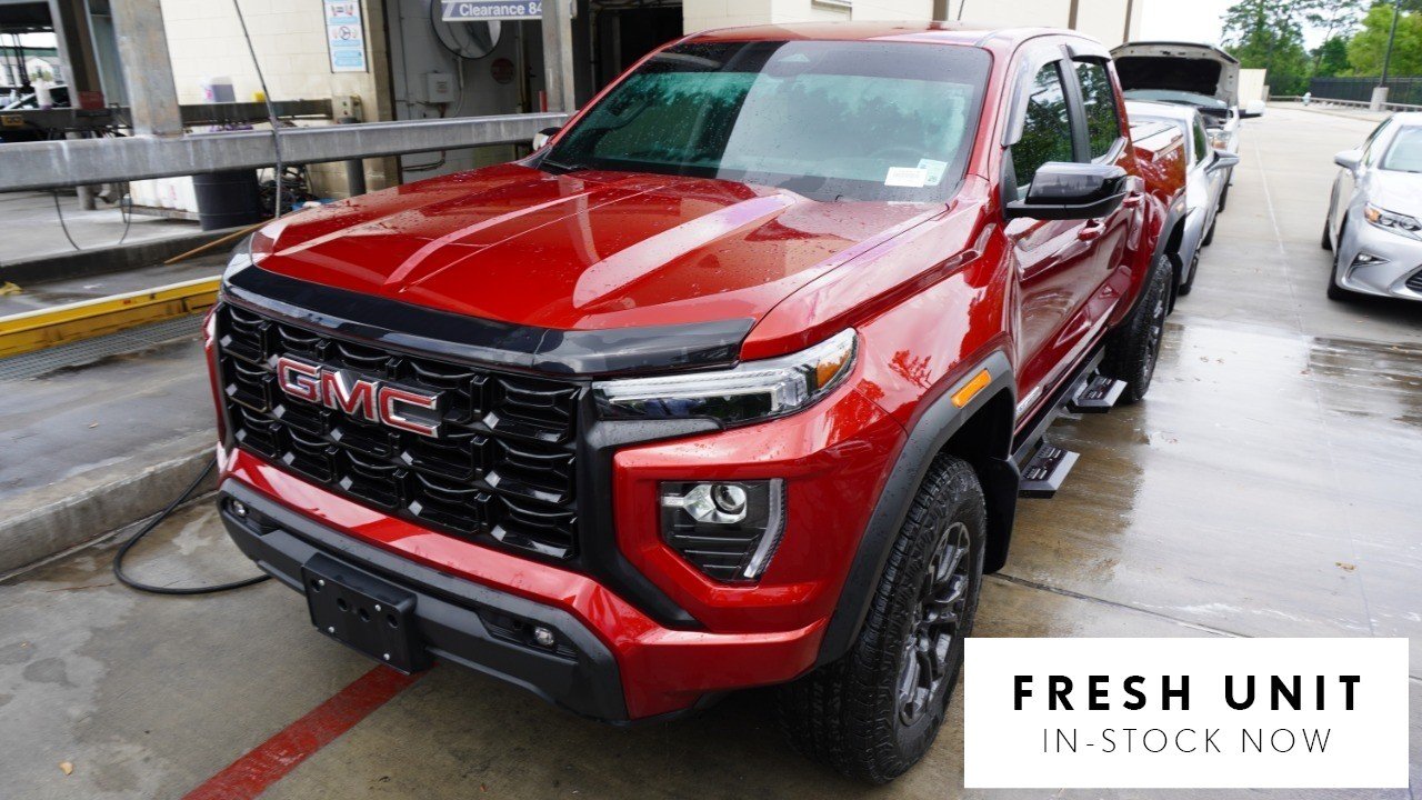 2024 GMC Canyon 2WD Elevation Crew Cab Short Box's photo