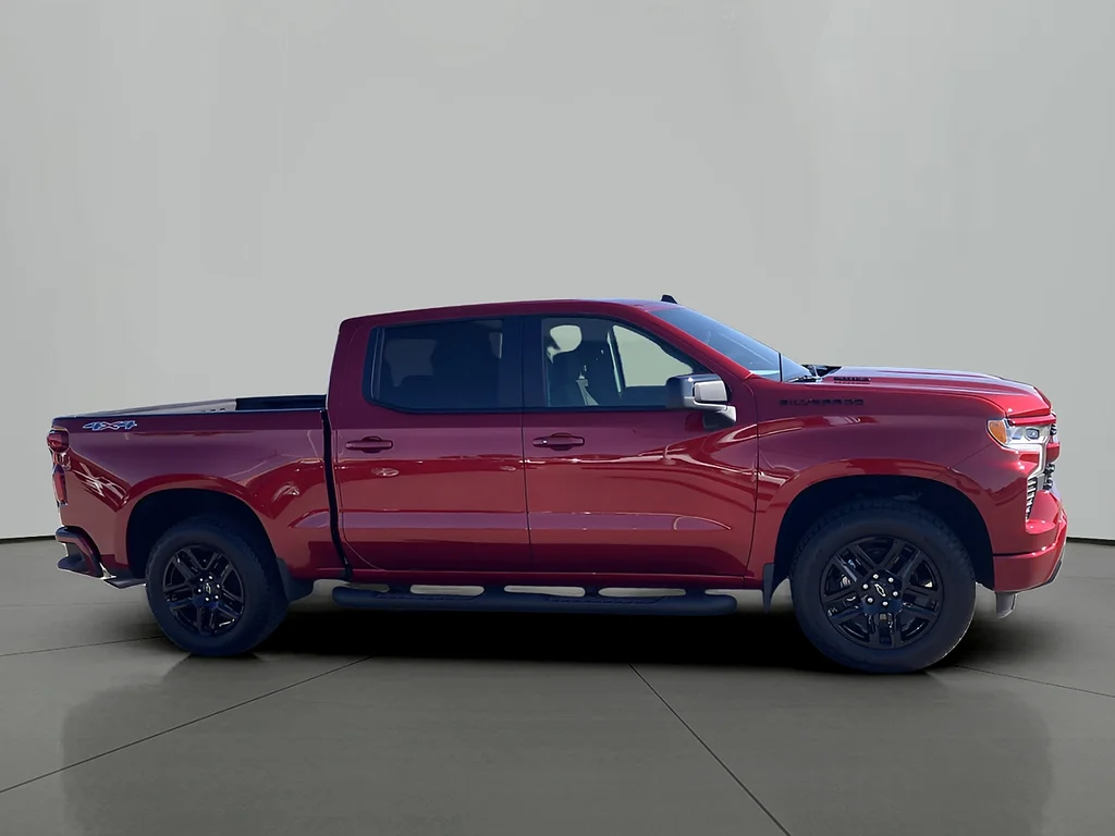 Used 2026 Radiant Red Tintcoat Chevrolet RST image 6