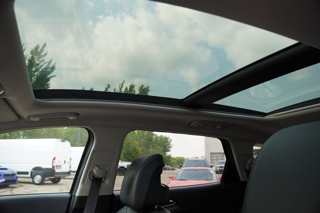 Used 2024 Shadow Matte Gray Kia SX-Prestige image 5