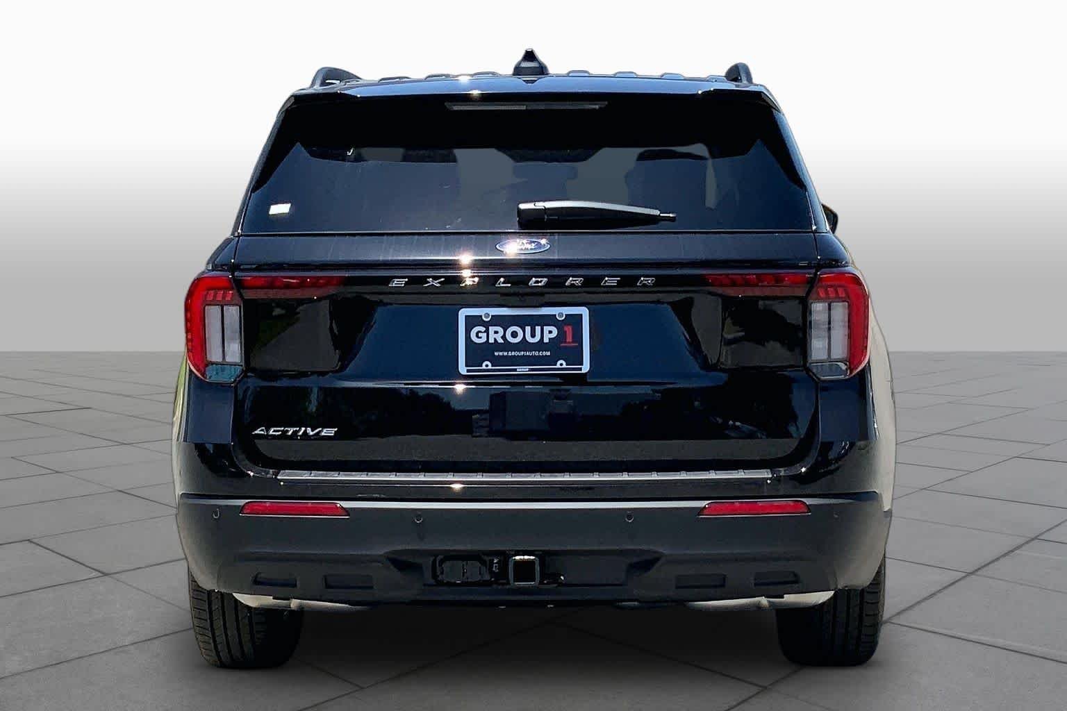 New 2026 Agate Black Metallic Ford Active image 4