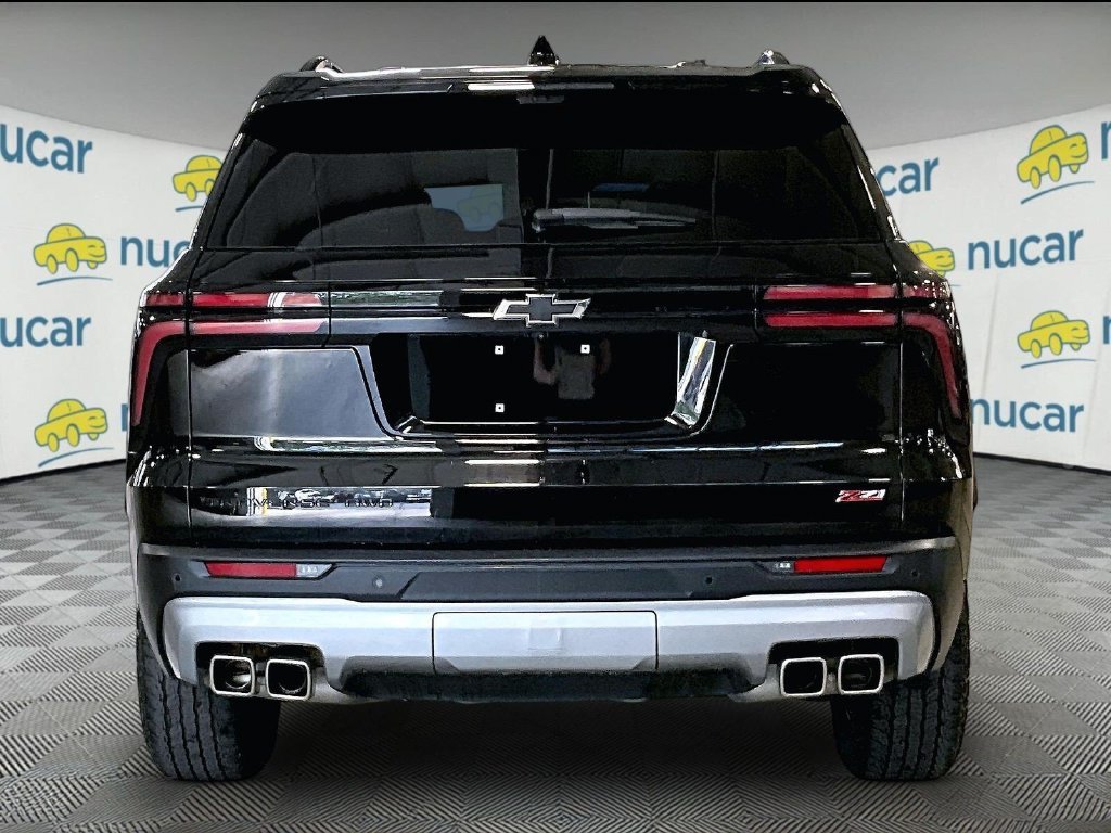 Used 2024 Black Chevrolet Z71 image 5