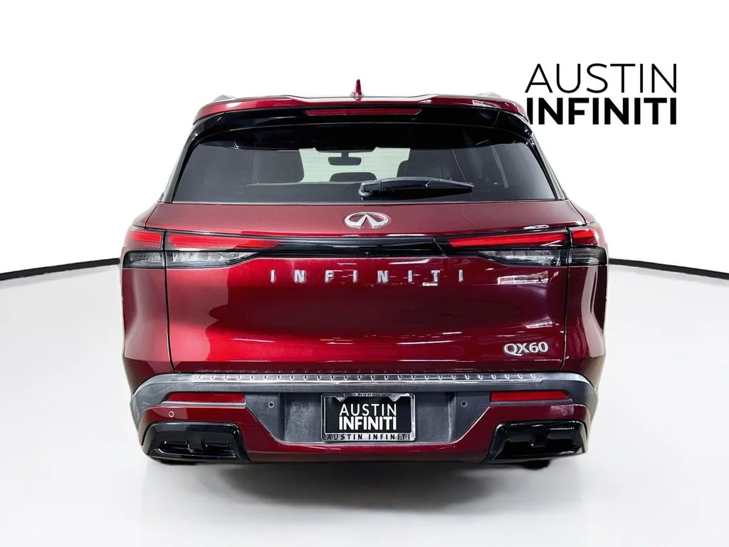 Certified Used 2023 Red INFINITI LUXE image 9