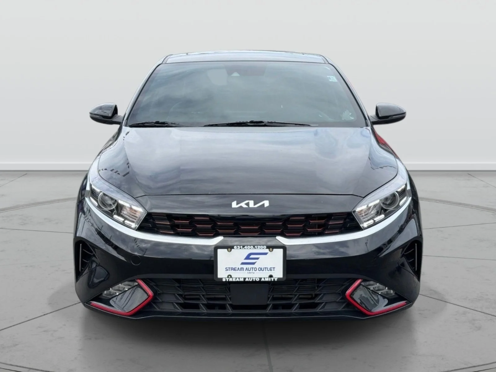 Used 2024 Black Kia GT-Line image 2