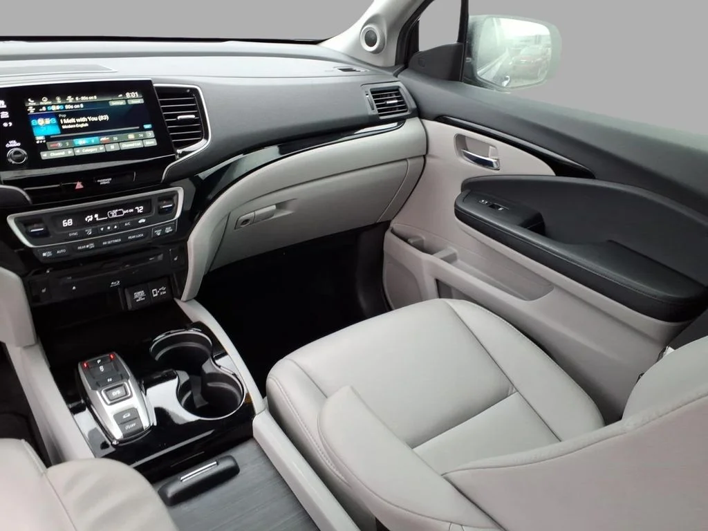 2021 Honda Pilot Touring - Photo 14