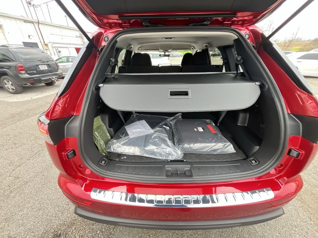 New 2026 Red Mitsubishi ES 1.5T 2WD image 23