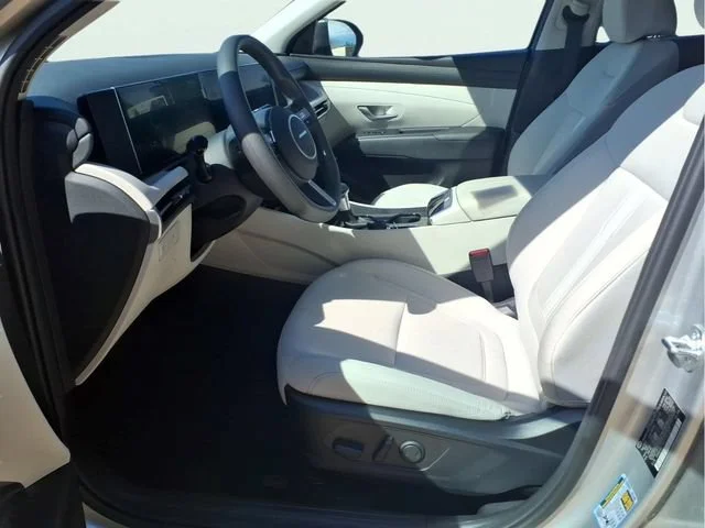 Used 2026  Hyundai SEL image 18