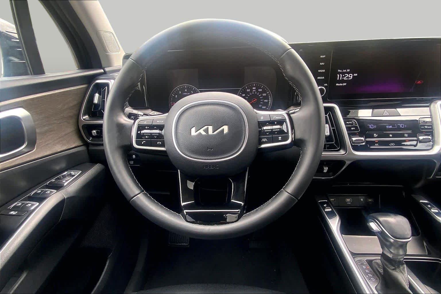 Certified Pre-Owned 2022 Kia Sorento X-Line EX