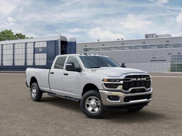 New 2026 Bright White Clearcoat RAM Tradesman image 15