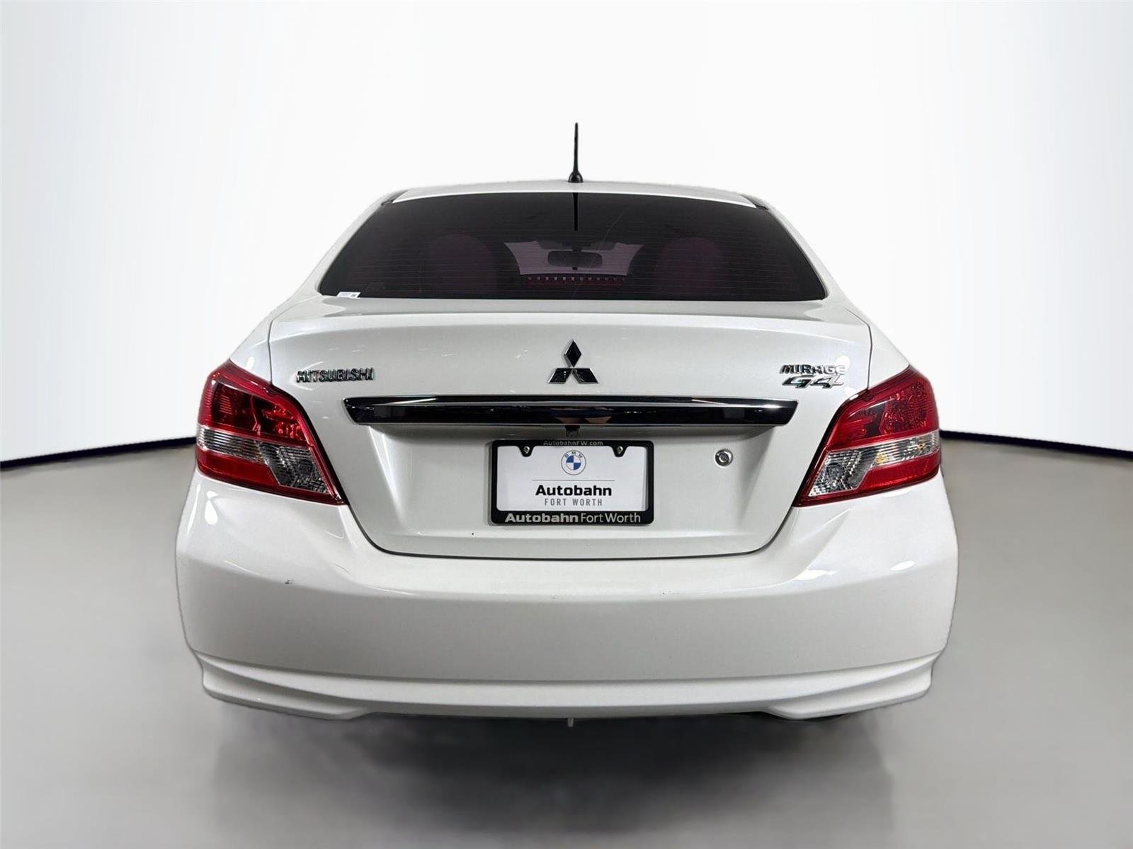 Used 2019 Pearl White Mitsubishi ES image 6