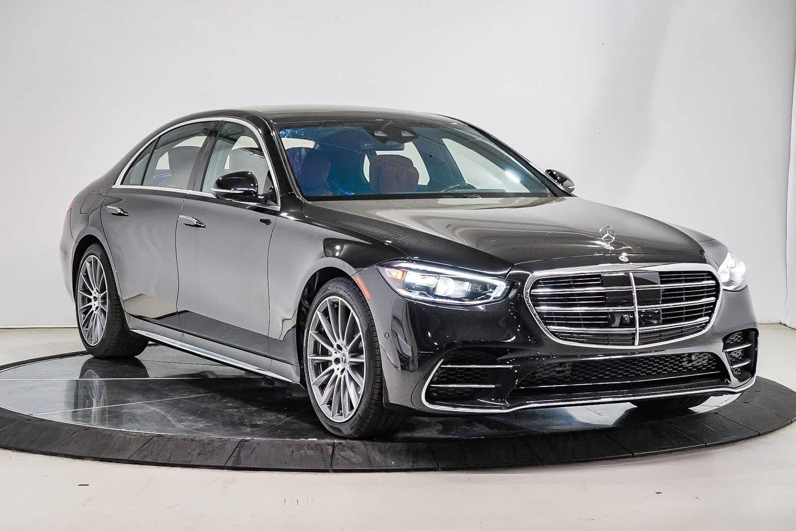 New 2026 Obsidian Black Metallic Mercedes-Benz S 580 image 5