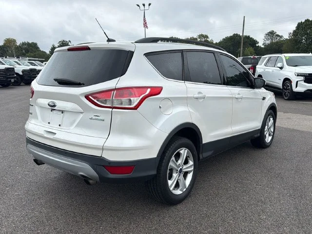 Used 2016 White Ford SE image 20