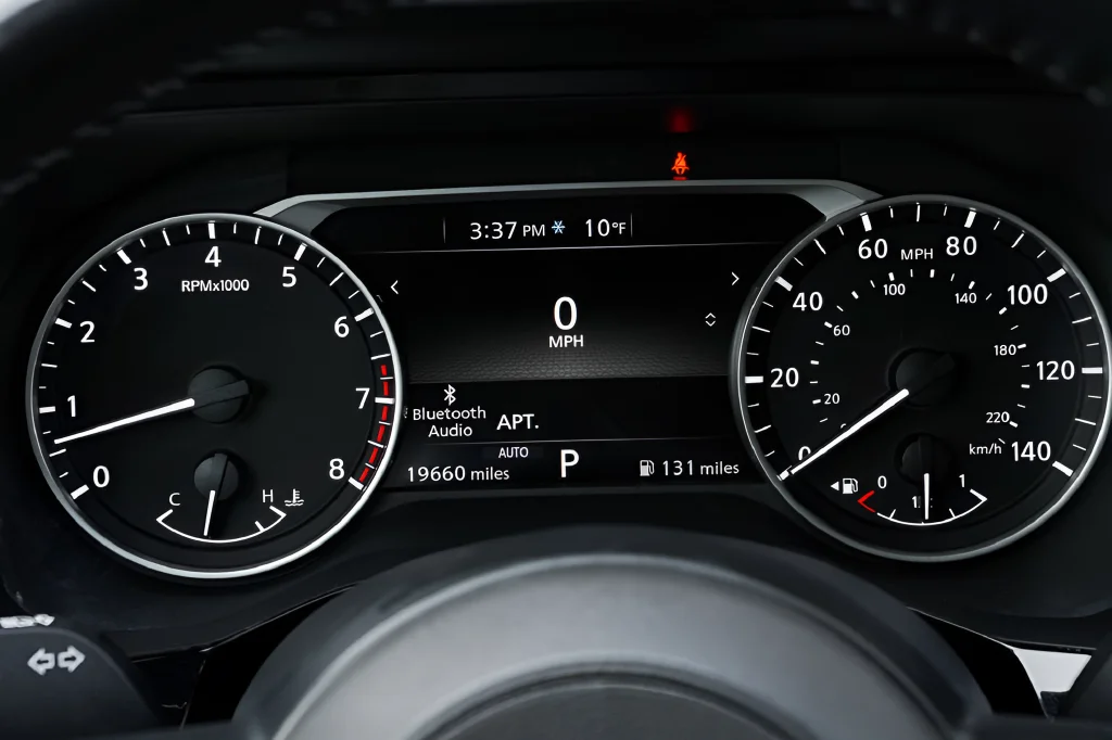 2024 Nissan Pathfinder SV - Photo 33