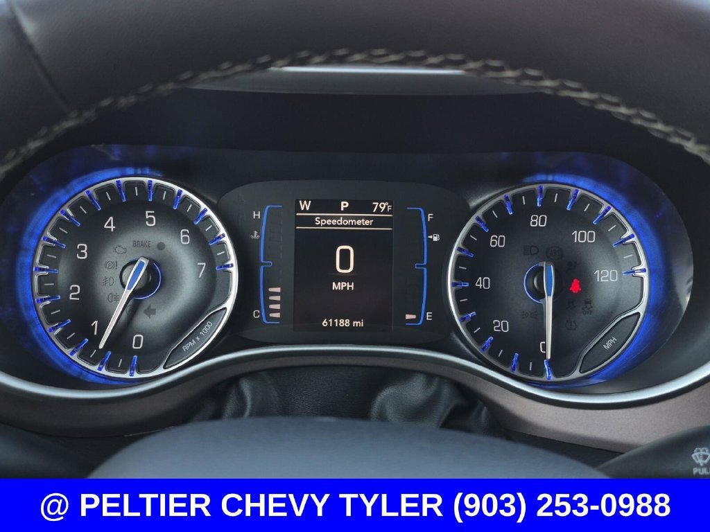 2023 Chrysler Voyager LX - Photo 19