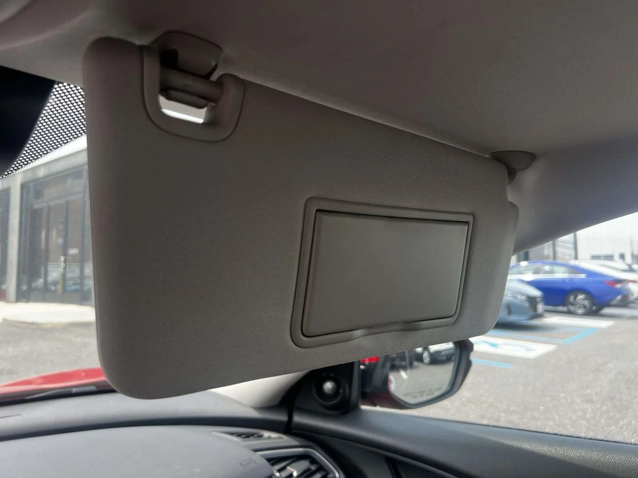 Used 2016 Red Honda Touring image 41