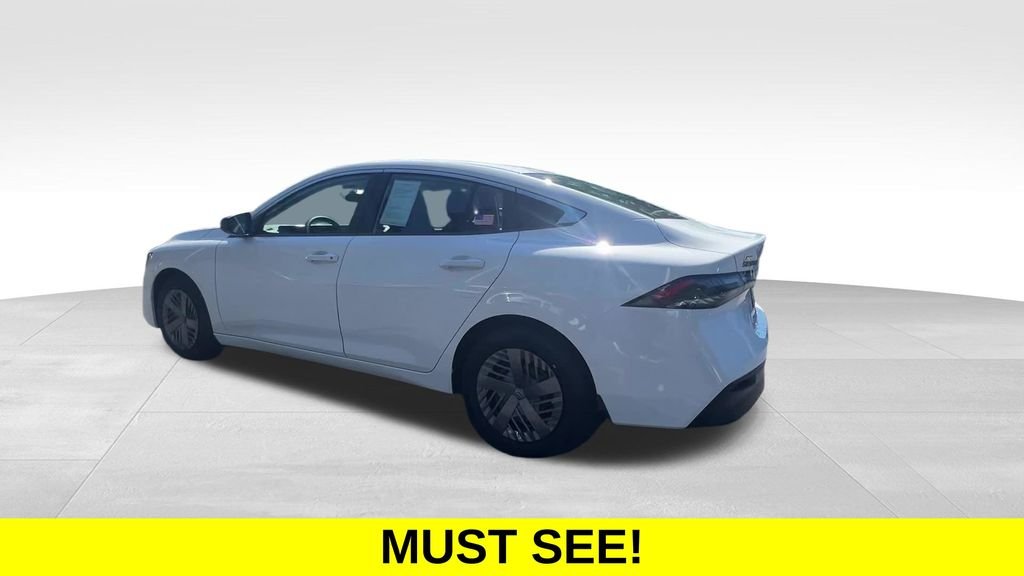 2026 Nissan Sentra SV - Photo 3