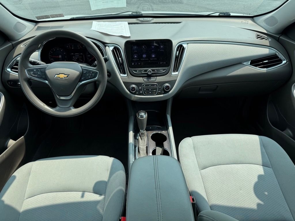 Used 2019 Summit White Chevrolet LT image 14