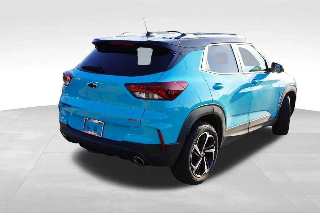 Used 2021 Teal / Green Chevrolet RS image 3