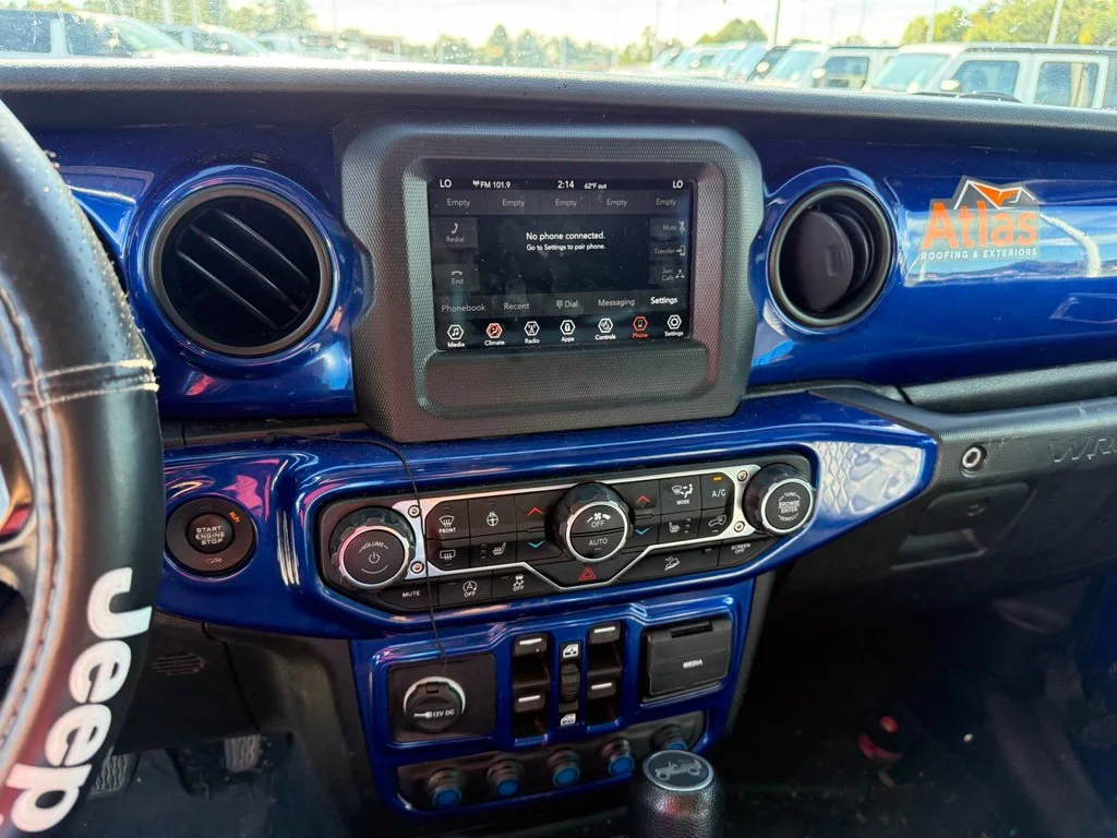Used 2019 Blue Jeep Unlimited Sport S image 12