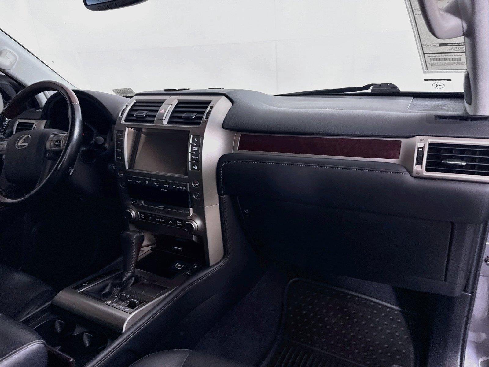 Used 2019 Nebula Gray Pearl Lexus GX 460 Premium image 44
