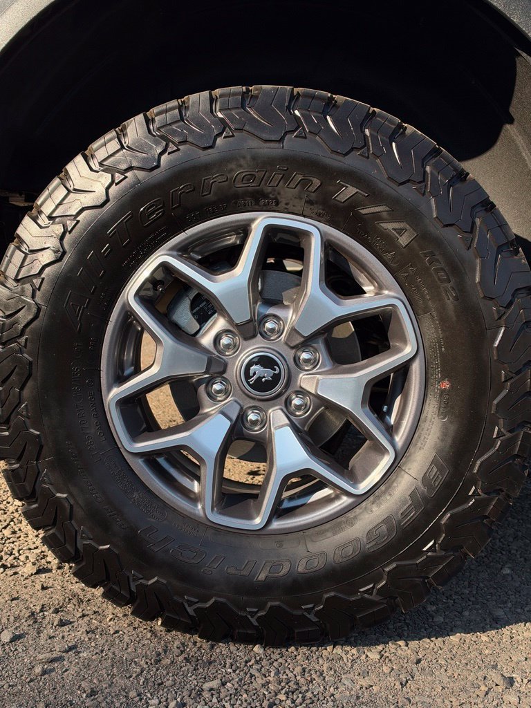 Used 2025 Gray Metallic Ford Badlands image 49
