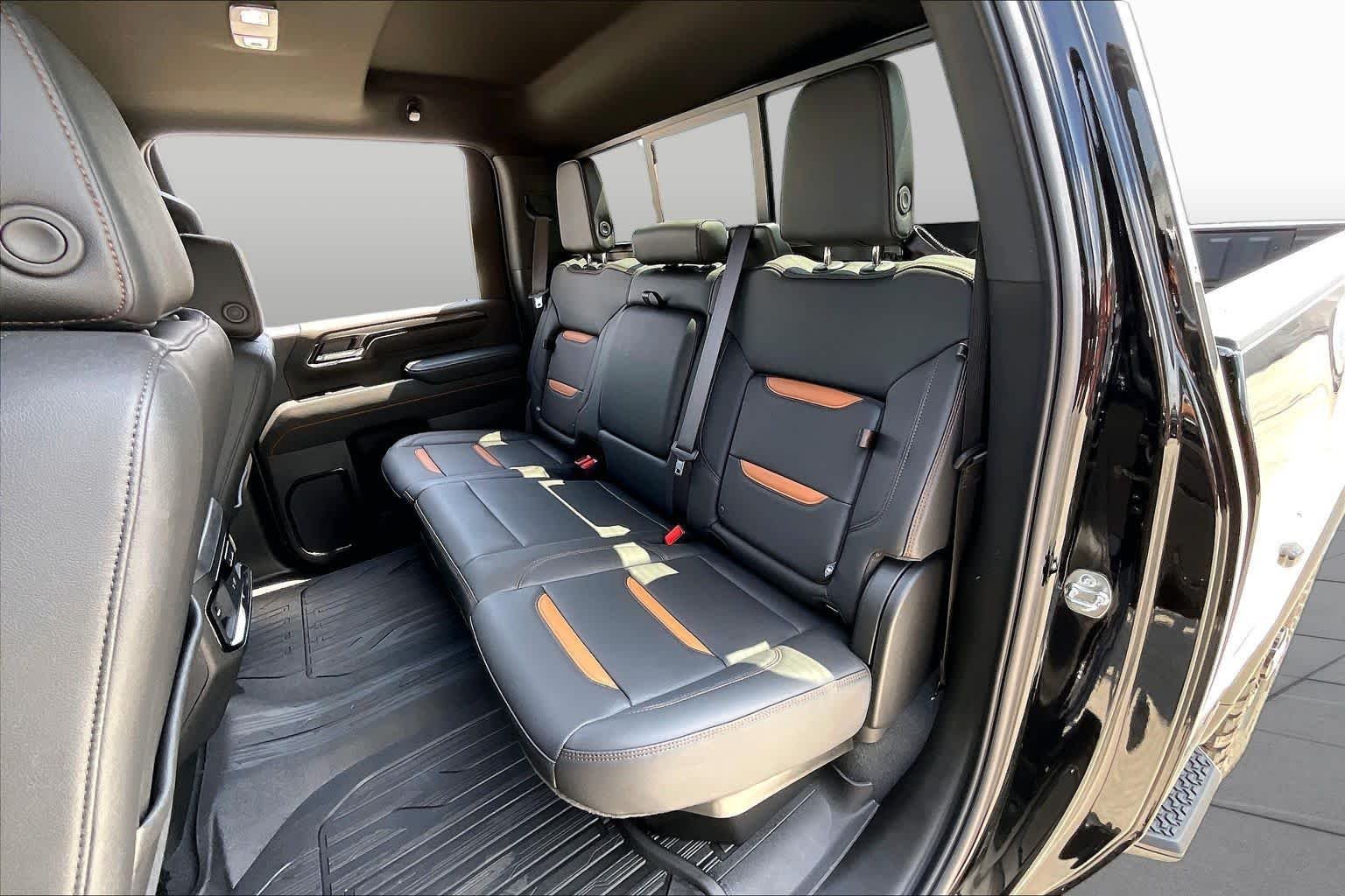 Used 2026 Onyx Black GMC AT4 image 20