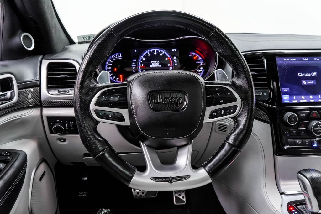 Used 2021 Silver Jeep Trackhawk image 23