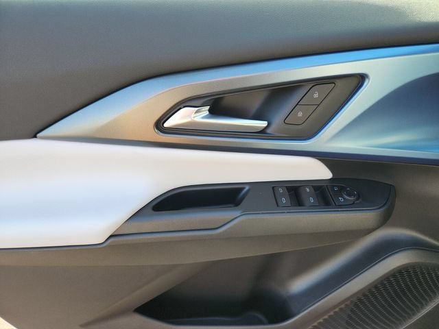 2026 Chevrolet Equinox EV 2LT - Photo 11