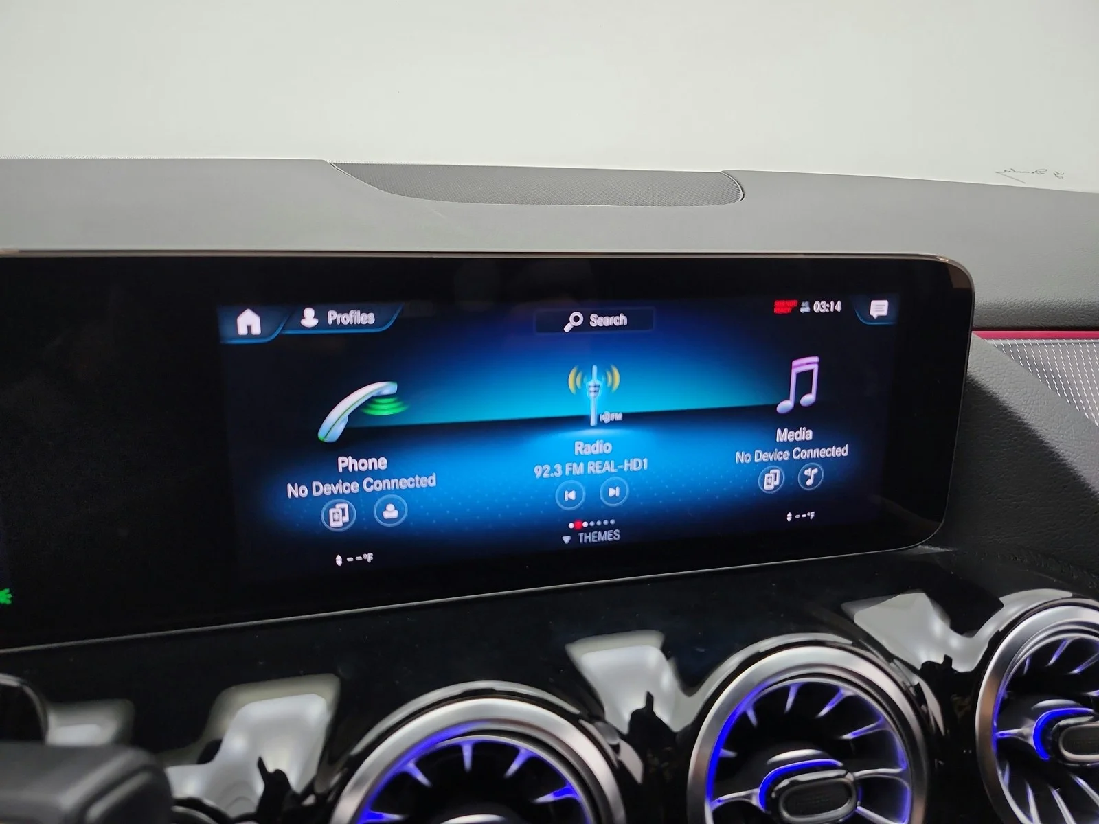 Used 2023 Mountain Grey Metallic Mercedes-Benz GLA 250 SUV image 9