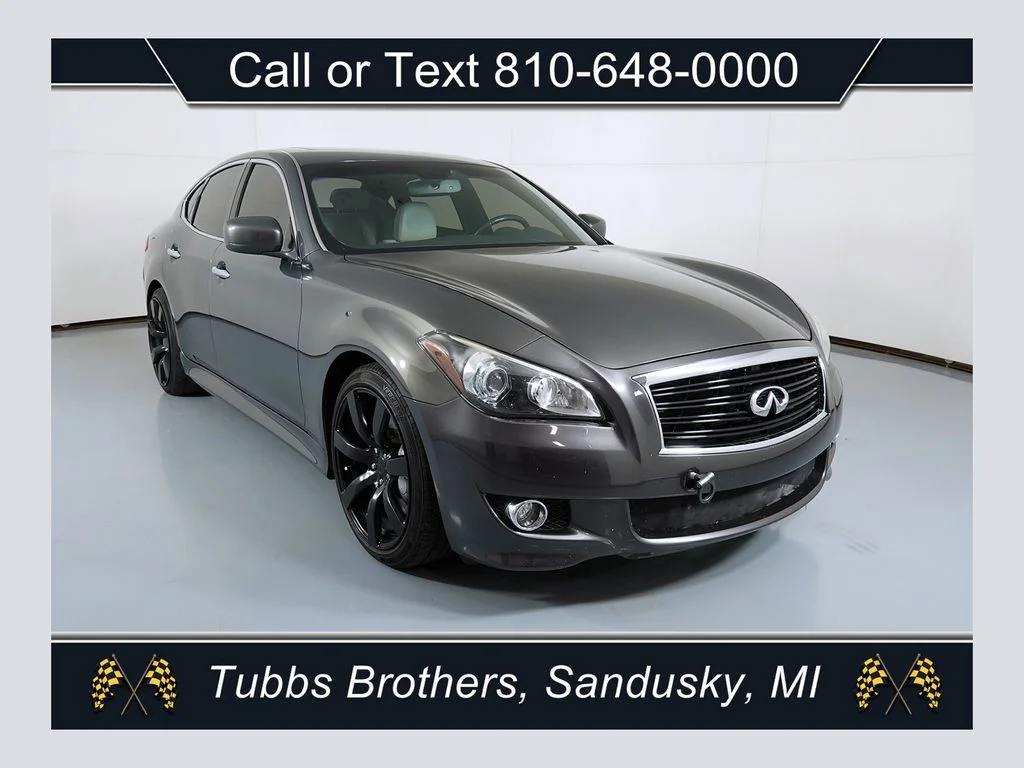 Used 2013 Gray INFINITI Base image 1