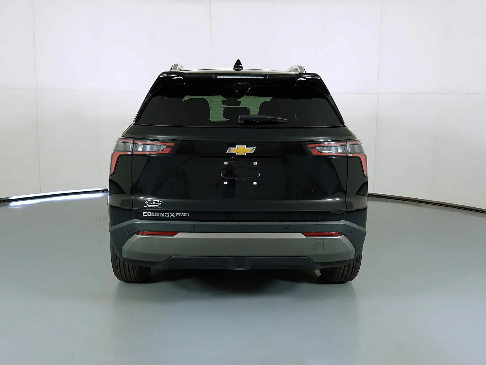 Certified Used 2025 Mosaic Black Metallic Chevrolet AWD LT image 4